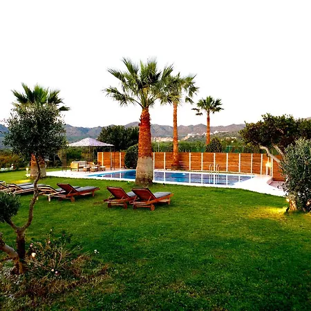 Thamyris Villa *